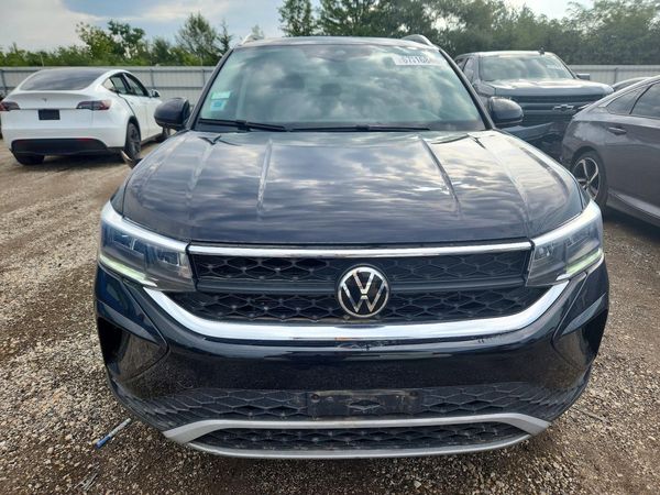2022 VOLKSWAGEN TAOS