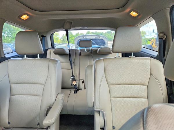 2017 HONDA PILOT Elite — SUVN