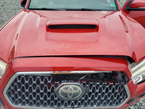 2019 TOYOTA TACOMA
