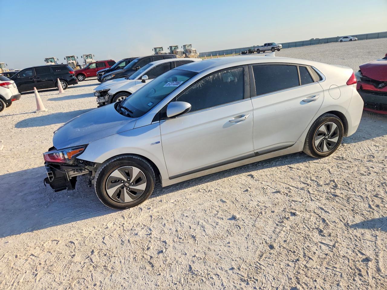 2018 HYUNDAI IONIQ SEL, SEL w/Tech (HEV)