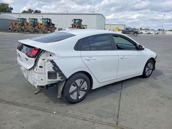 2021 HYUNDAI IONIQ