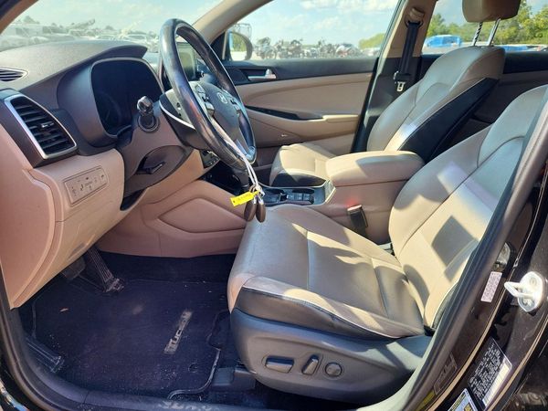 2019 HYUNDAI TUCSON