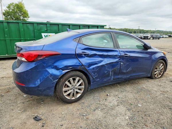 2015 HYUNDAI ELANTRA