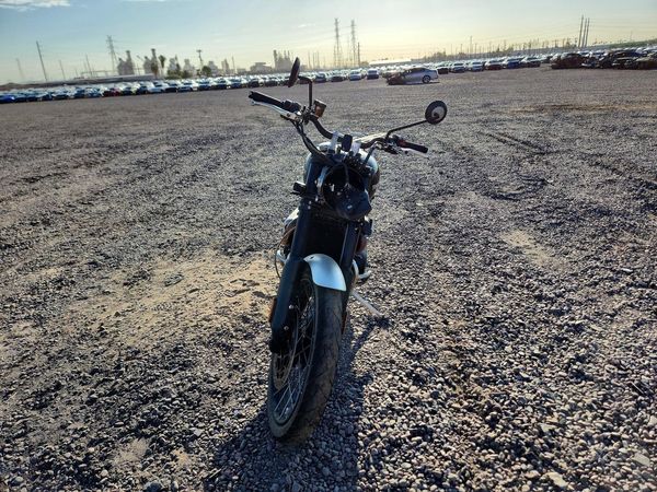 2019 TRIUMPH MOTORCYCLE SCRAMBLER