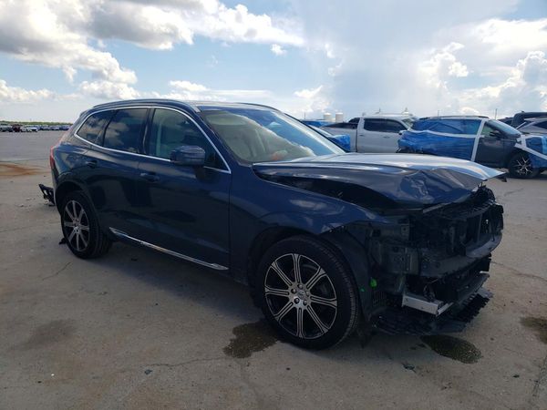 2021 VOLVO XC60