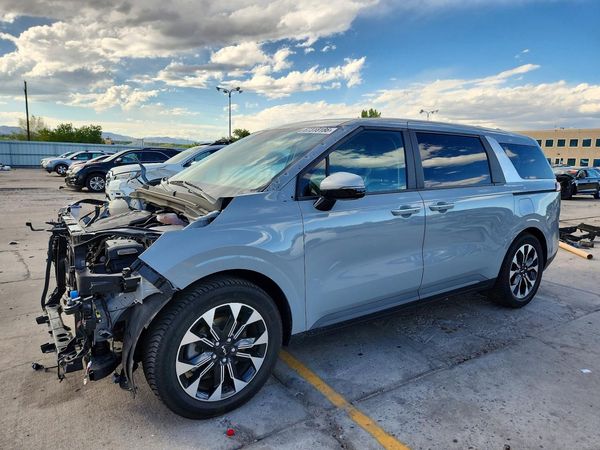 2024 KIA CARNIVAL