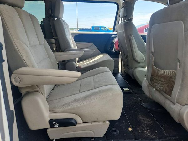 2012 DODGE GRAND CARAVAN