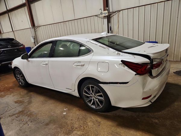 2017 LEXUS ES
