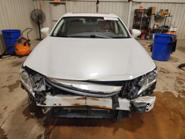 2017 LEXUS ES