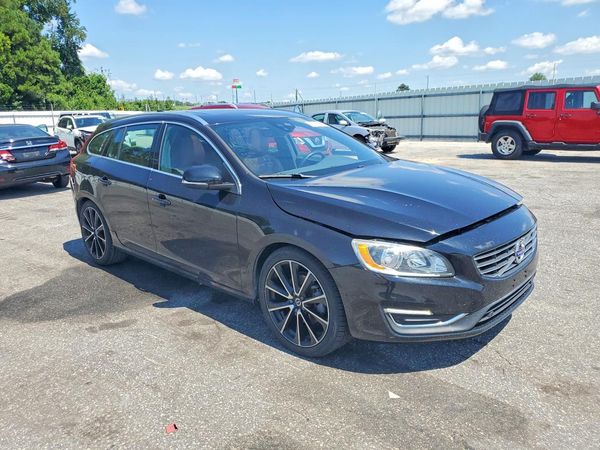 2017 VOLVO V60 Premier