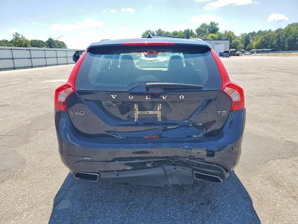 2017 VOLVO V60 Premier