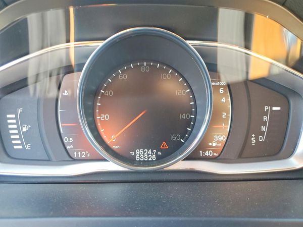 2017 VOLVO V60 Premier