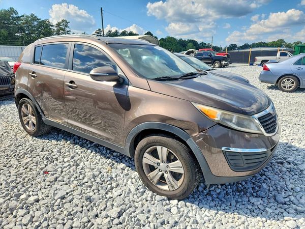 2013 KIA SPORTAGE LX
