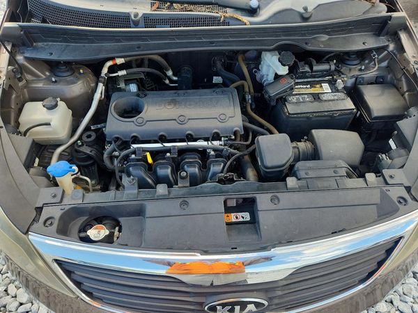 2013 KIA SPORTAGE LX