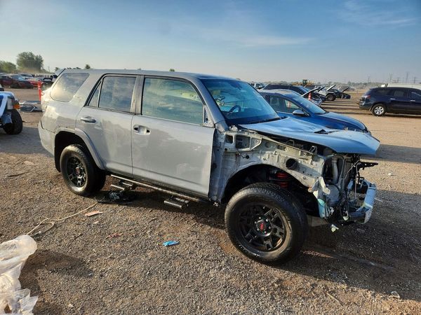 2017 TOYOTA 4RUNNER