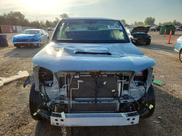 2017 TOYOTA 4RUNNER