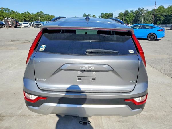 2025 KIA NIRO