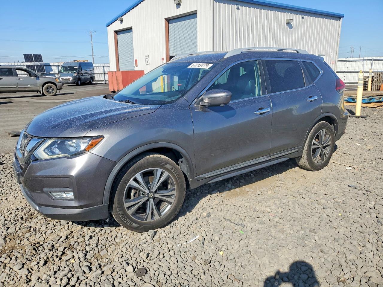 2018 NISSAN ROGUE