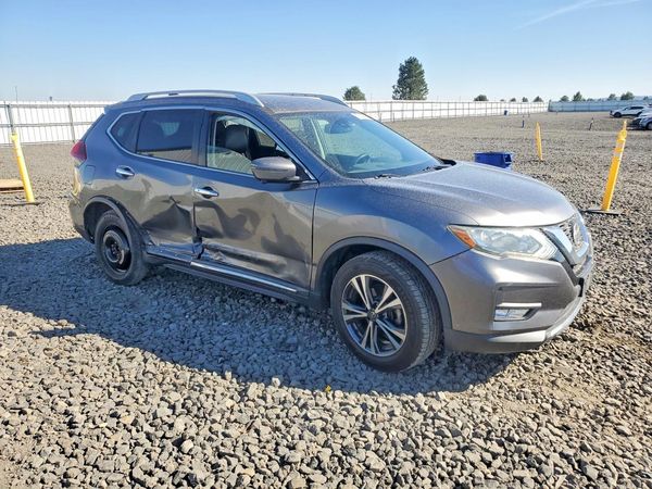 2018 NISSAN ROGUE