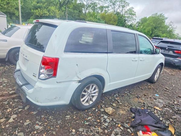 2018 DODGE GRAND CARAVAN SXT