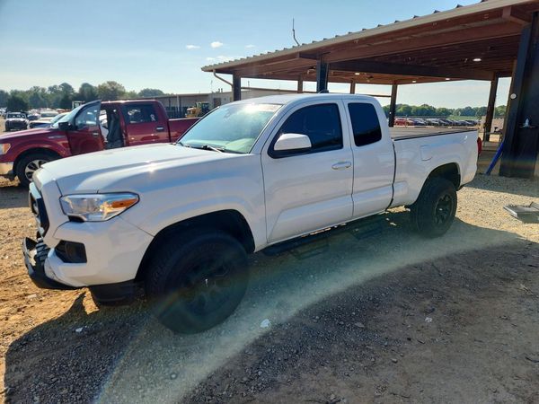 2021 TOYOTA TACOMA SR5