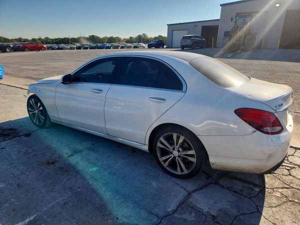 2015 MERCEDES-BENZ C Base