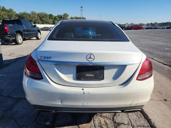 2015 MERCEDES-BENZ C Base