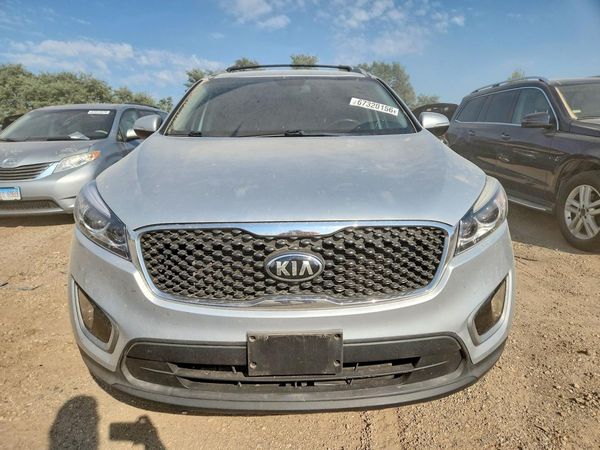 2016 KIA SORENTO L / LX