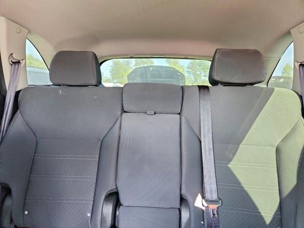 2016 KIA SORENTO L / LX