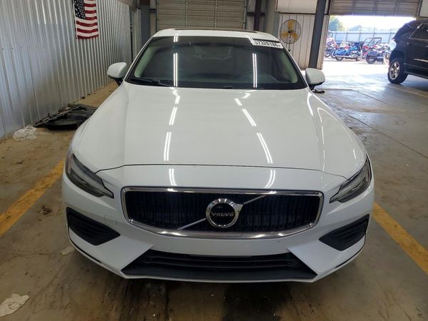 2020 VOLVO S60 Momentum — DIRF