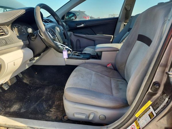 2014 TOYOTA CAMRY