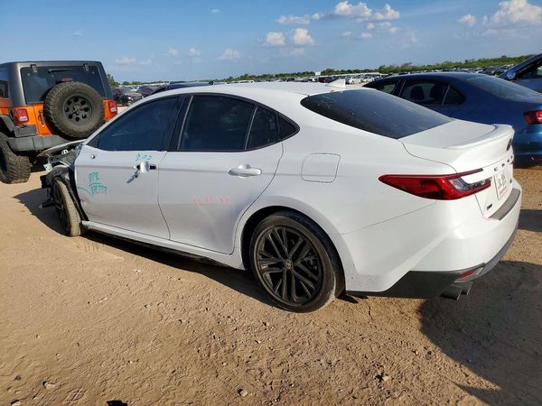 2025 TOYOTA CAMRY