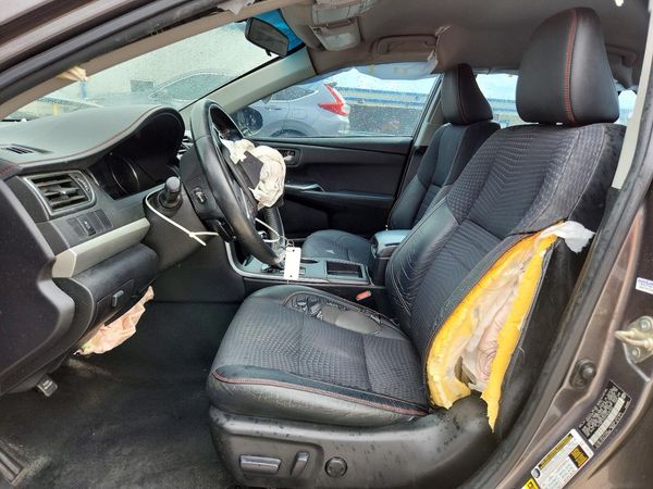 2015 TOYOTA CAMRY