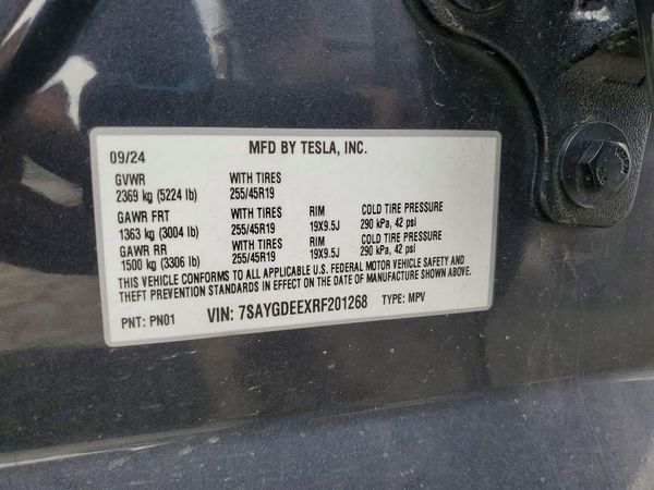 2024 TESLA MODEL Y