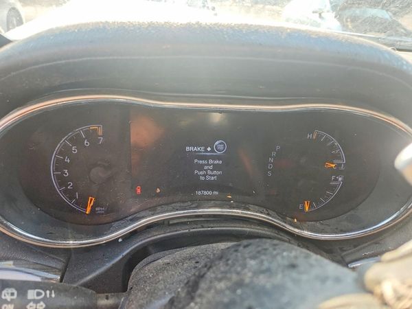 2014 JEEP CHEROKEE Overland — ODOM