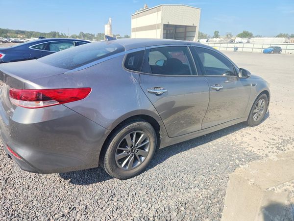 2016 KIA OPTIMA GL