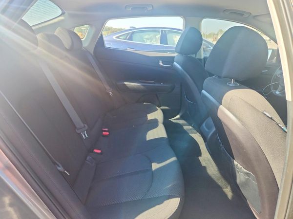 2016 KIA OPTIMA GL