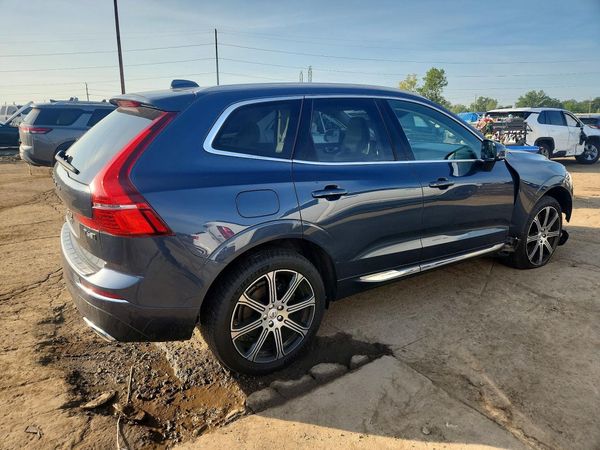 2020 VOLVO XC60 Inscription