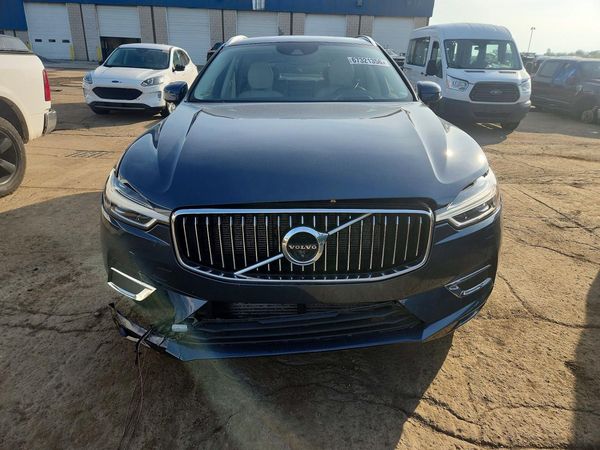 2020 VOLVO XC60 Inscription