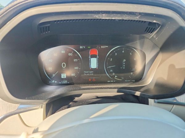 2020 VOLVO XC60 Inscription
