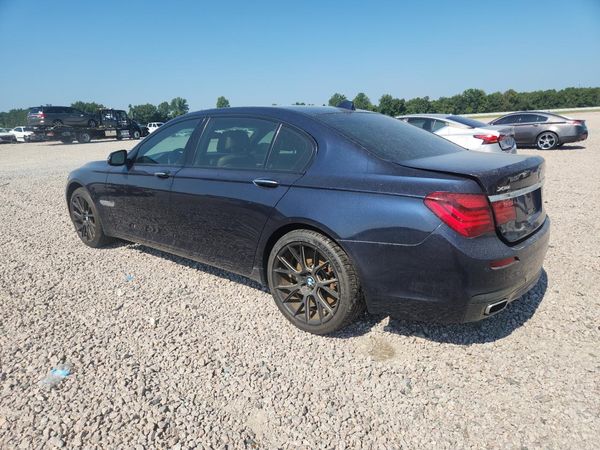 2014 BMW 750