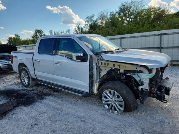 2025 FORD F150