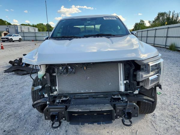2025 FORD F150