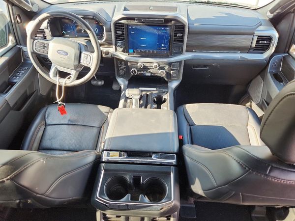 2025 FORD F150