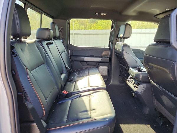 2025 FORD F150