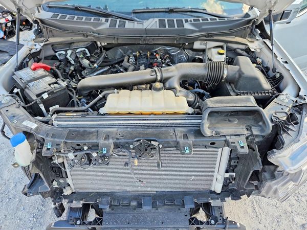 2025 FORD F150
