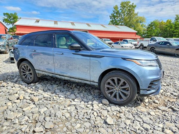 2019 LAND ROVER RANGE ROVER VELAR R-Dynamic SE — Passenger 3/4