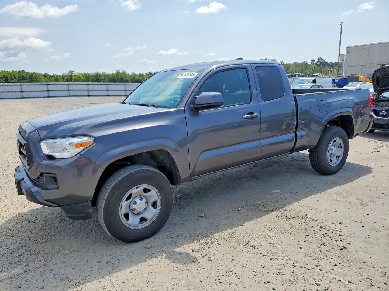 2023 TOYOTA TACOMA SR5 — Front 3/4
