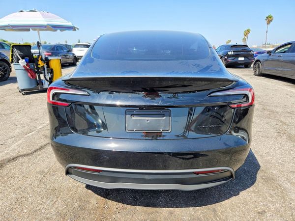 2026 TESLA MODEL 3 — DIRR
