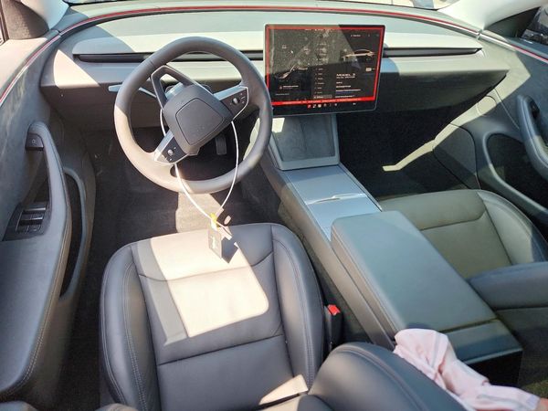 2026 TESLA MODEL 3 — CKPT